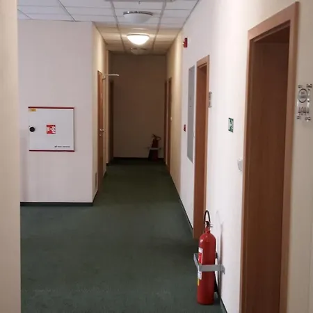 Corner U Divadla*** - Hotel