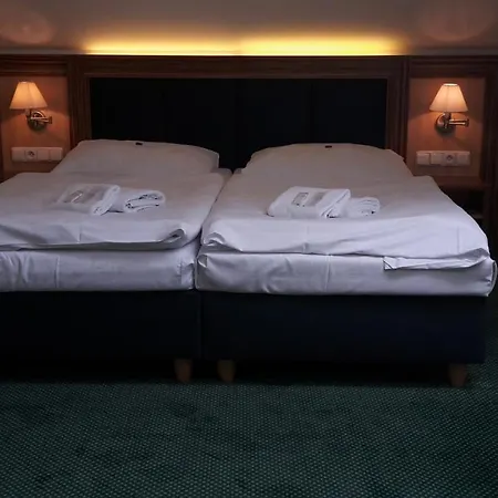 Corner U Divadla*** - 3*