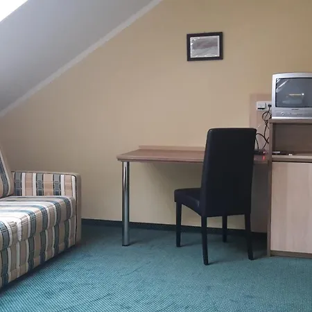 Hotel Corner U Divadla*** -
