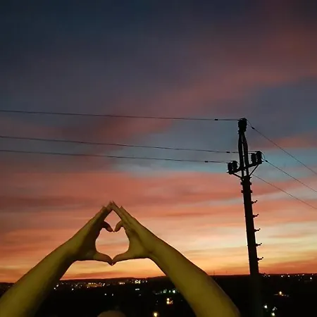 Corner U Divadla*** - 3* Znojmo