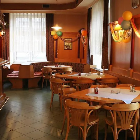 Corner U Divadla*** - Szálloda 3*