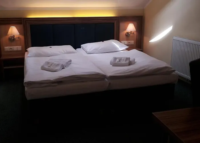 Hotell Corner U Divadla*** -