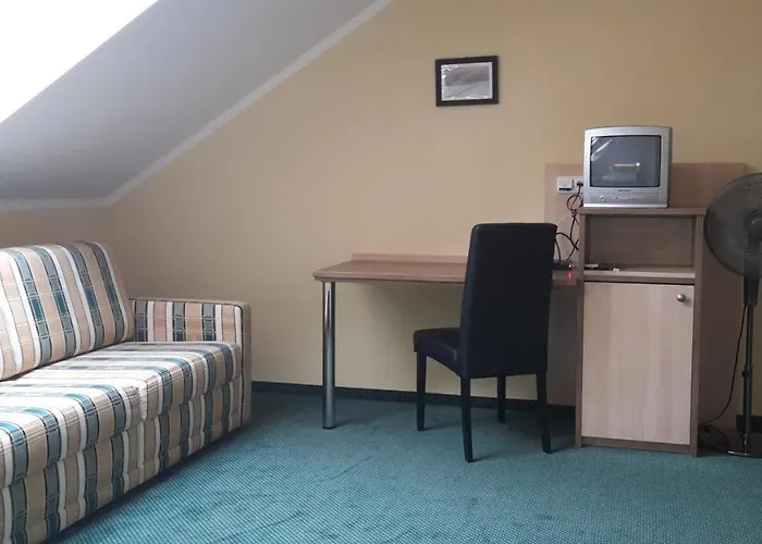 Hotell Corner U Divadla*** -