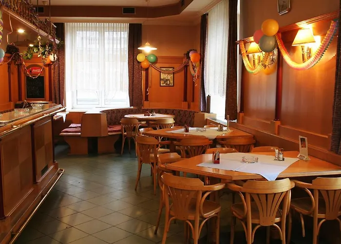 Corner U Divadla*** - Otel 3*